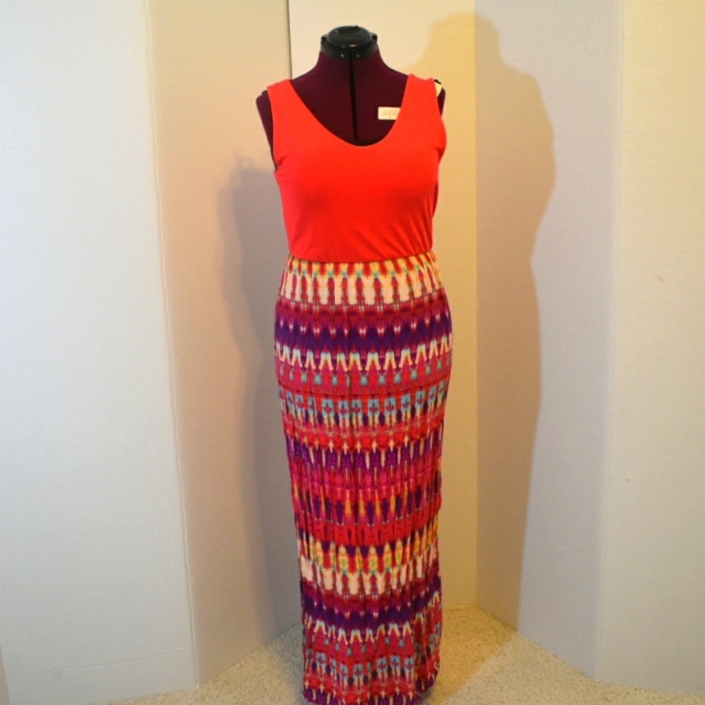 Faded Glory colorful maxi dress. Size XL (16-18)